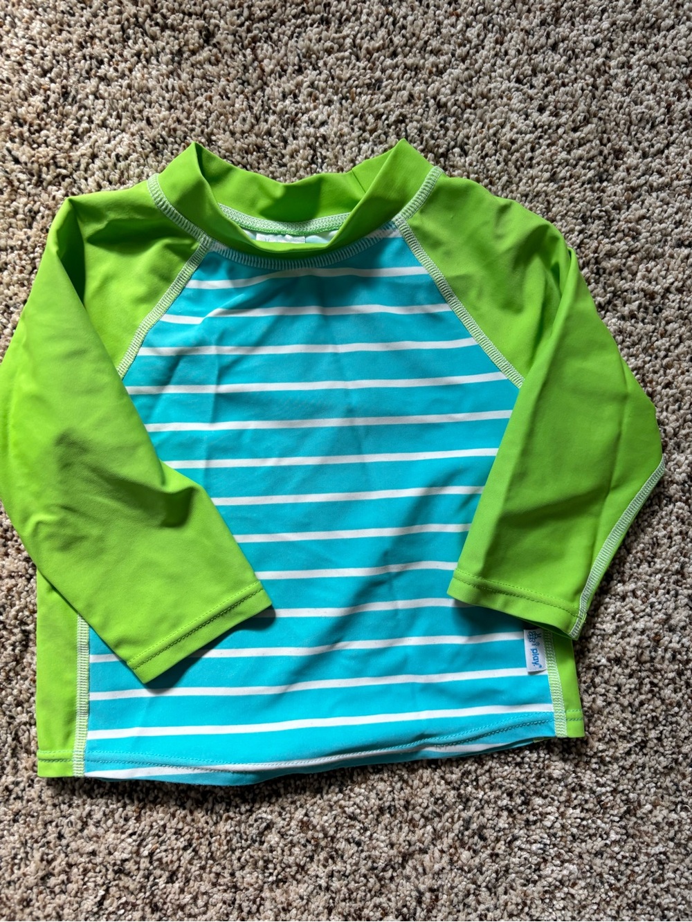 I play Rashguard size 24m